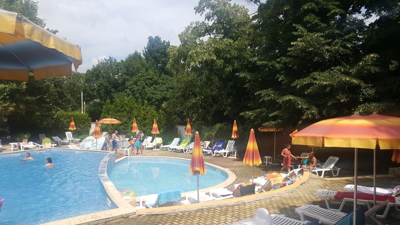 Privates, Schoenes Und Grosses Appartement In Goldstrand מראה חיצוני תמונה