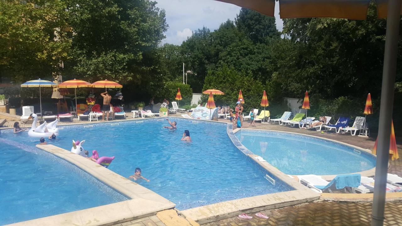 Privates, Schoenes Und Grosses Appartement In Goldstrand מראה חיצוני תמונה